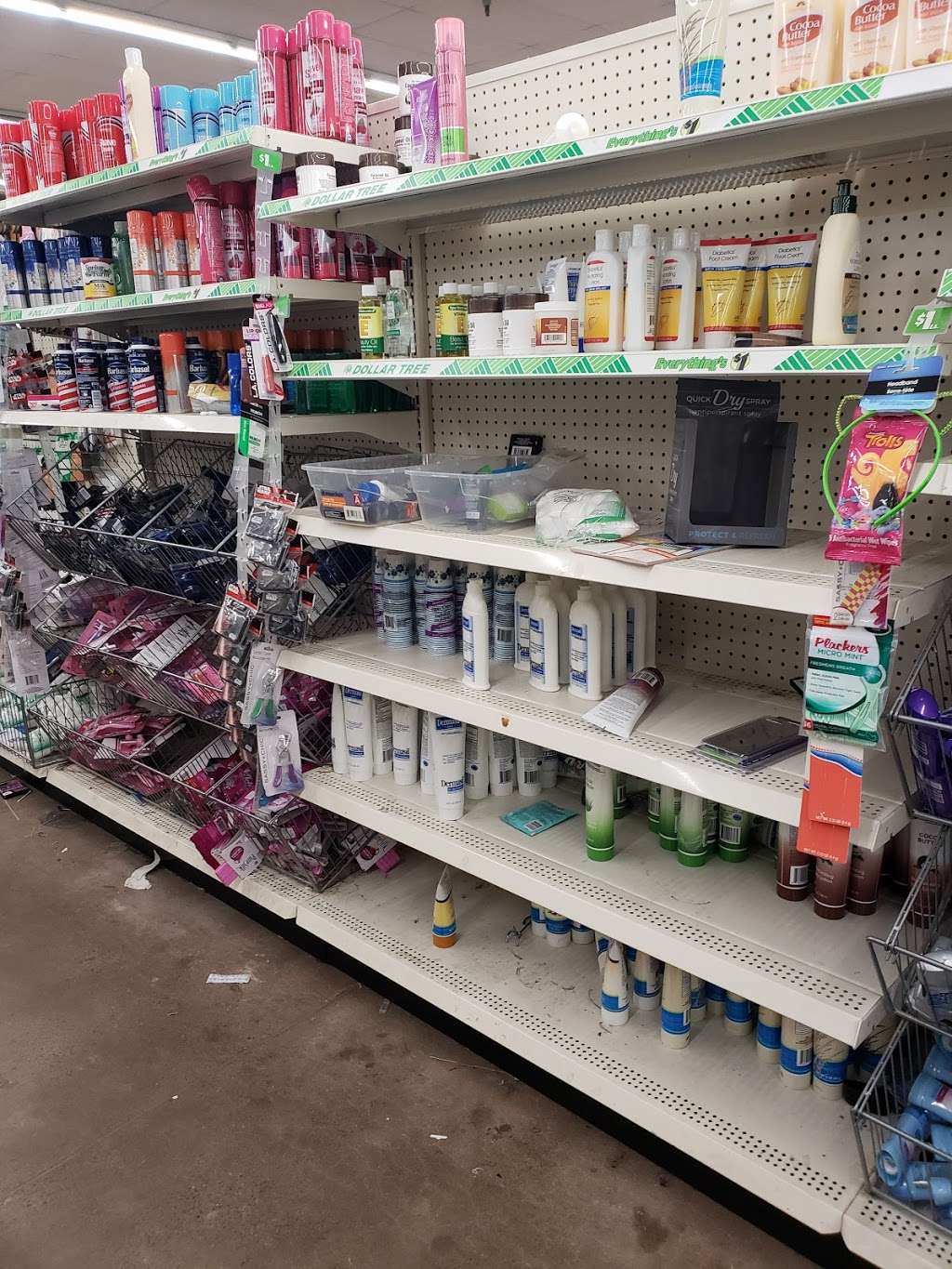 Dollar Tree | 3236 PA-940 #107, Mt Pocono, PA 18344, USA | Phone: (570) 839-1546