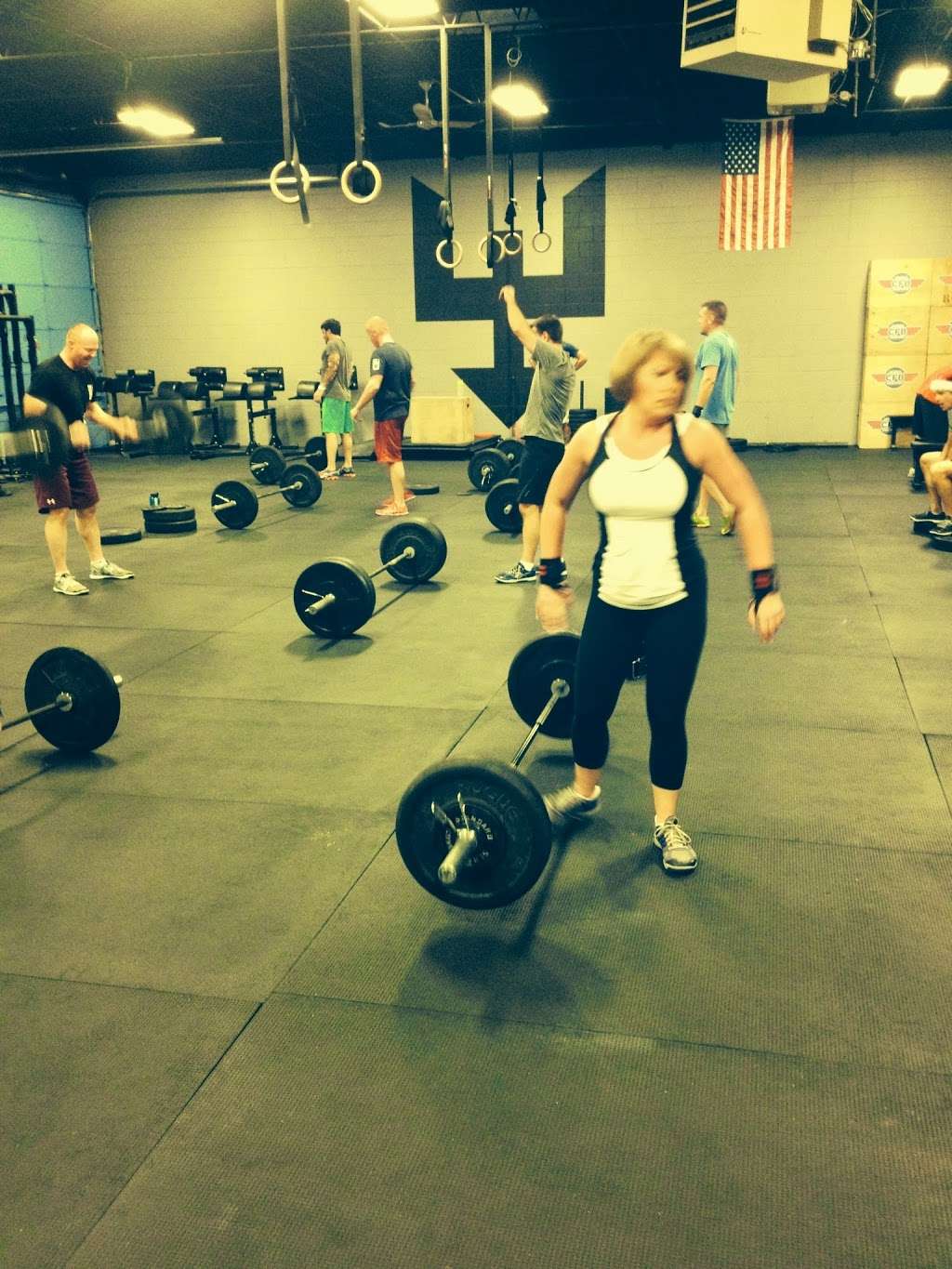 CrossFit Barrington | 28066 W Commercial Ave, Suites 6, 7, 8 & 9, Lake Barrington, IL 60010, USA | Phone: (224) 633-3797