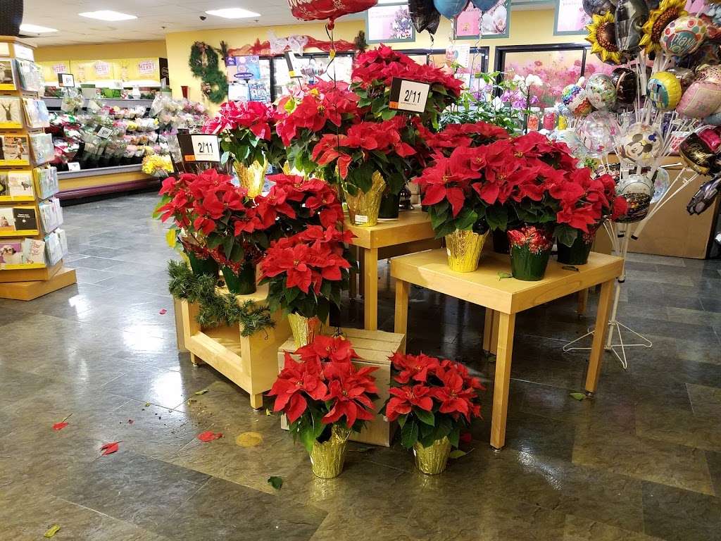 Stop & Shop Florist | 337 Great Rd, Bedford, MA 01730, USA