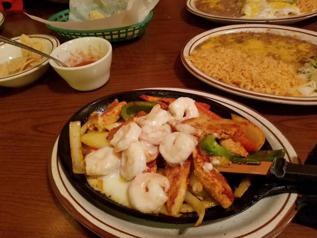 La Tapatia Mexican Grill | 1015 N Chester Ave, Bakersfield, CA 93308, USA | Phone: (661) 393-7388