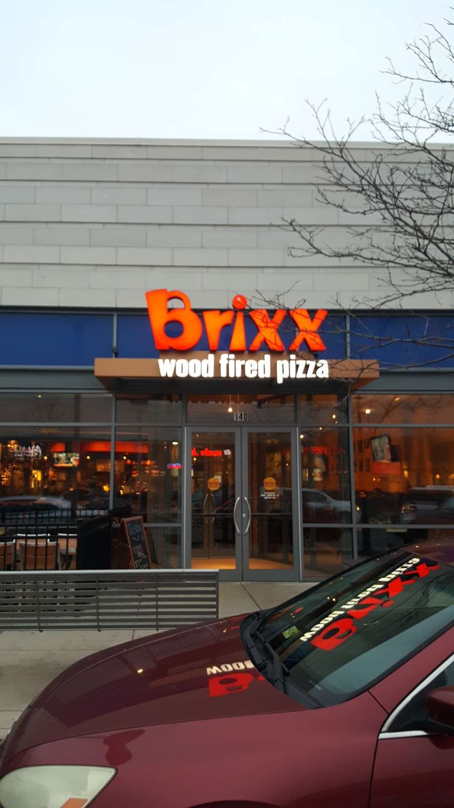 Brixx Wood Fired Pizza - Woodbridge | 4095, 14900 Potomac Town Pl, Woodbridge, VA 22191, USA | Phone: (703) 878-3152