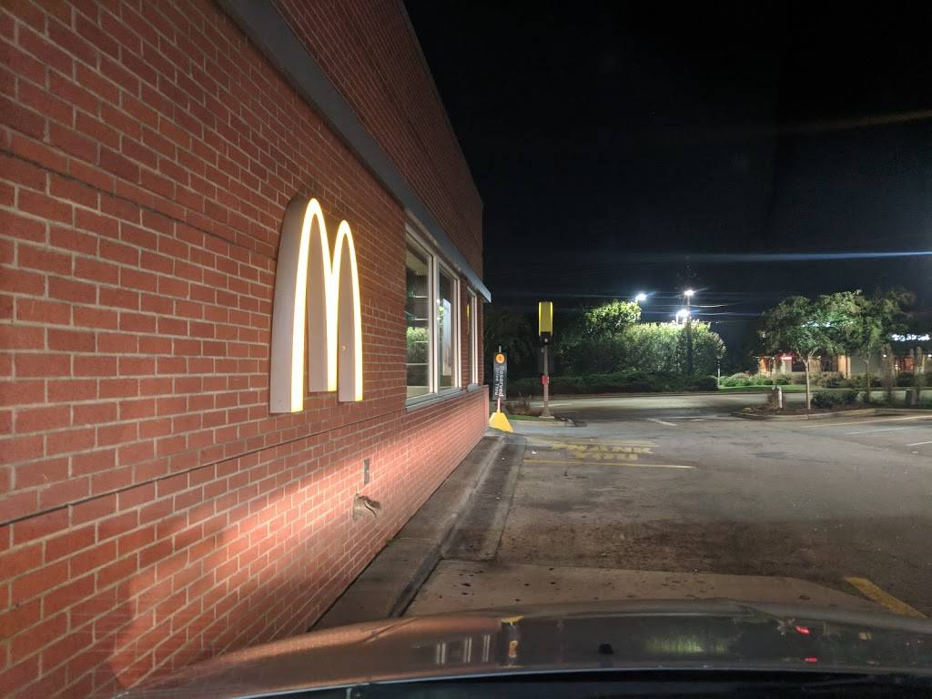 McDonalds | 1700 Trawick Rd, Raleigh, NC 27604, USA | Phone: (919) 231-6205