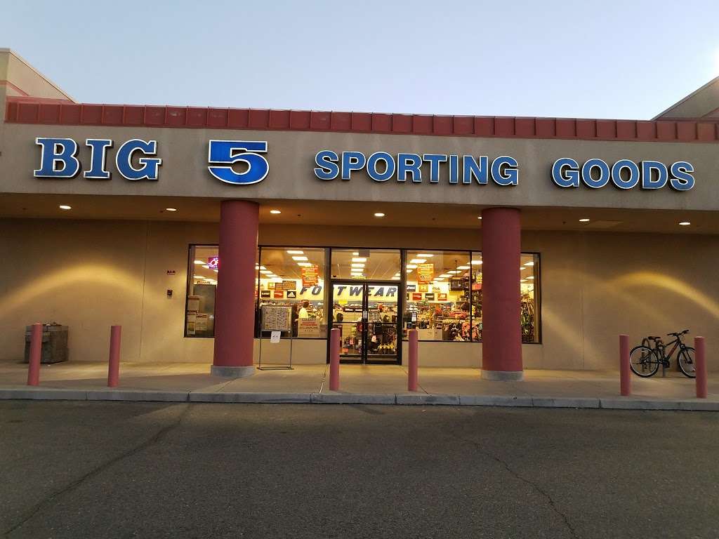 Big 5 Sporting Goods | 2050 N Arizona Ave, Chandler, AZ 85225, USA | Phone: (480) 821-9226