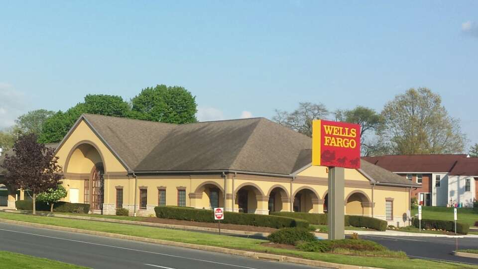 Wells Fargo Bank | 180 W Lincoln Ave, Myerstown, PA 17067, USA | Phone: (717) 866-6129