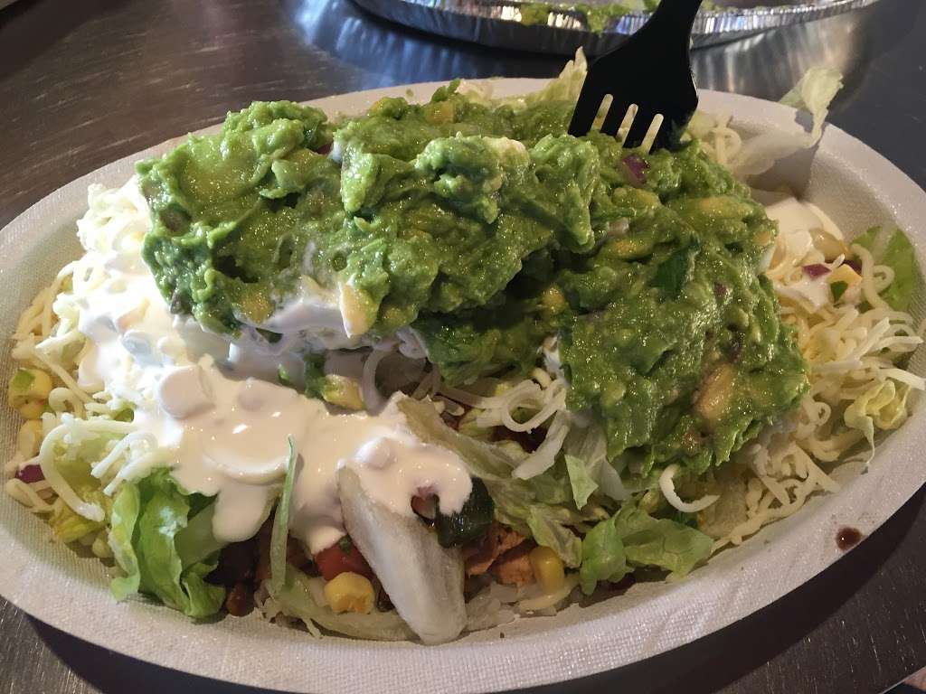 Chipotle Mexican Grill | 2457 Prince William Pkwy, Woodbridge, VA 22192 | Phone: (703) 490-9746