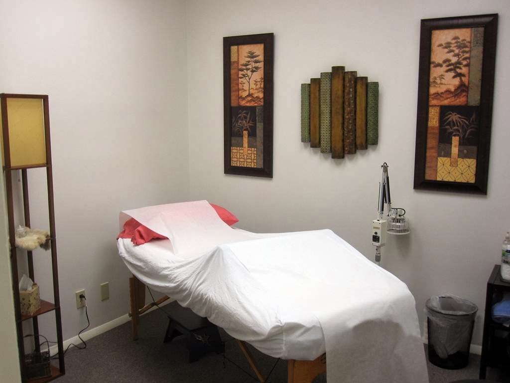 Dr. Carmion Pope, OMD | 1325 S Congress Ave, Boynton Beach, FL 33426, USA | Phone: (561) 200-4433