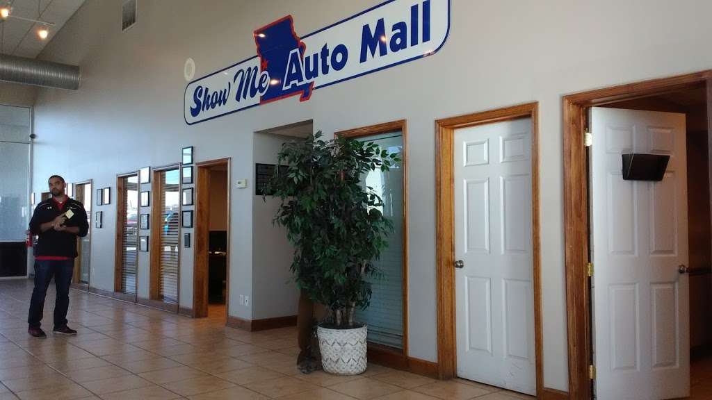 Show Me Auto Mall | 1901 N State Route 291, Harrisonville, MO 64701, USA | Phone: (816) 887-2886