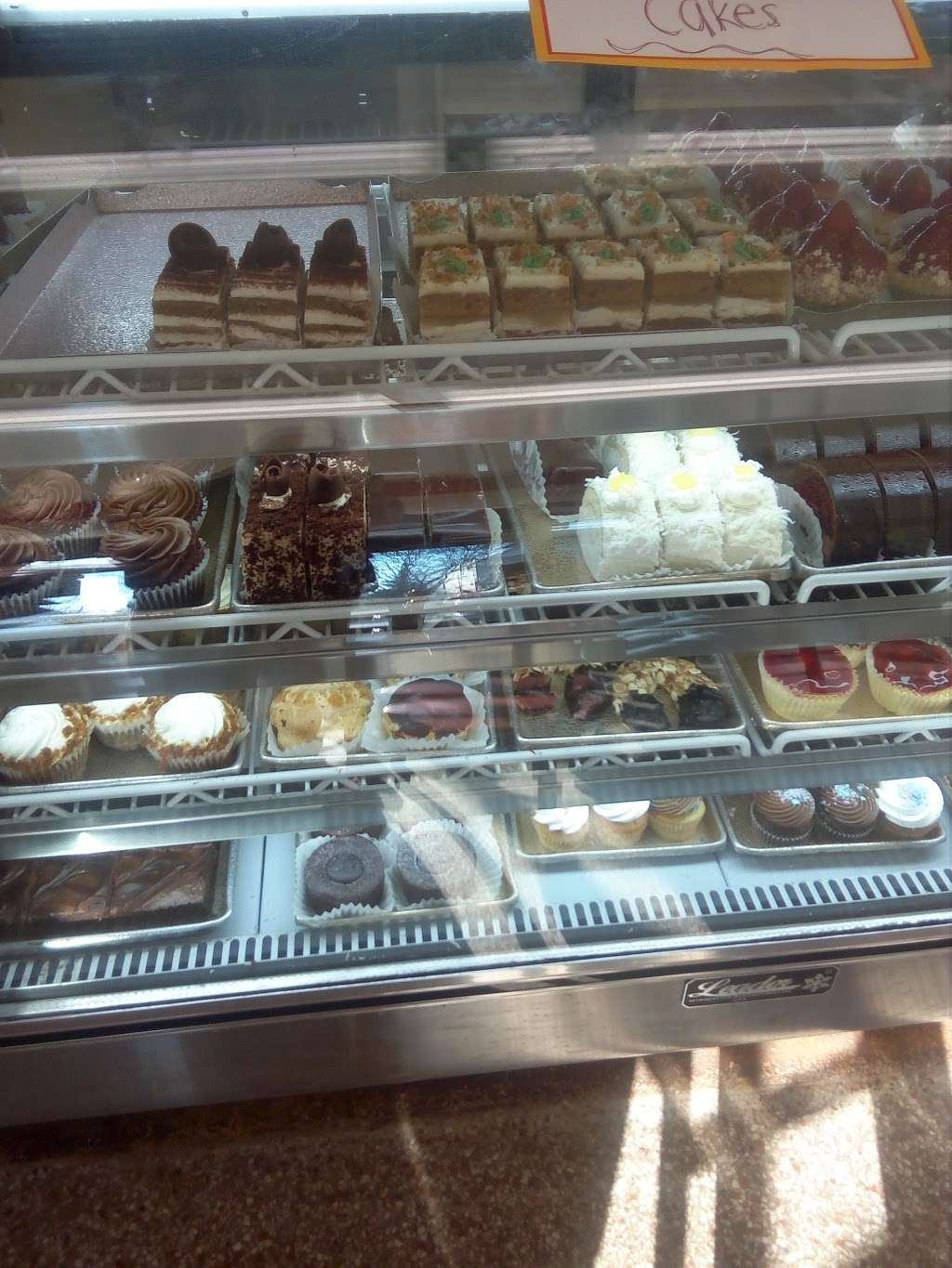 Swiss Pastry Shoppe | 1711 E 2nd St, Scotch Plains, NJ 07076, USA | Phone: (908) 322-4751