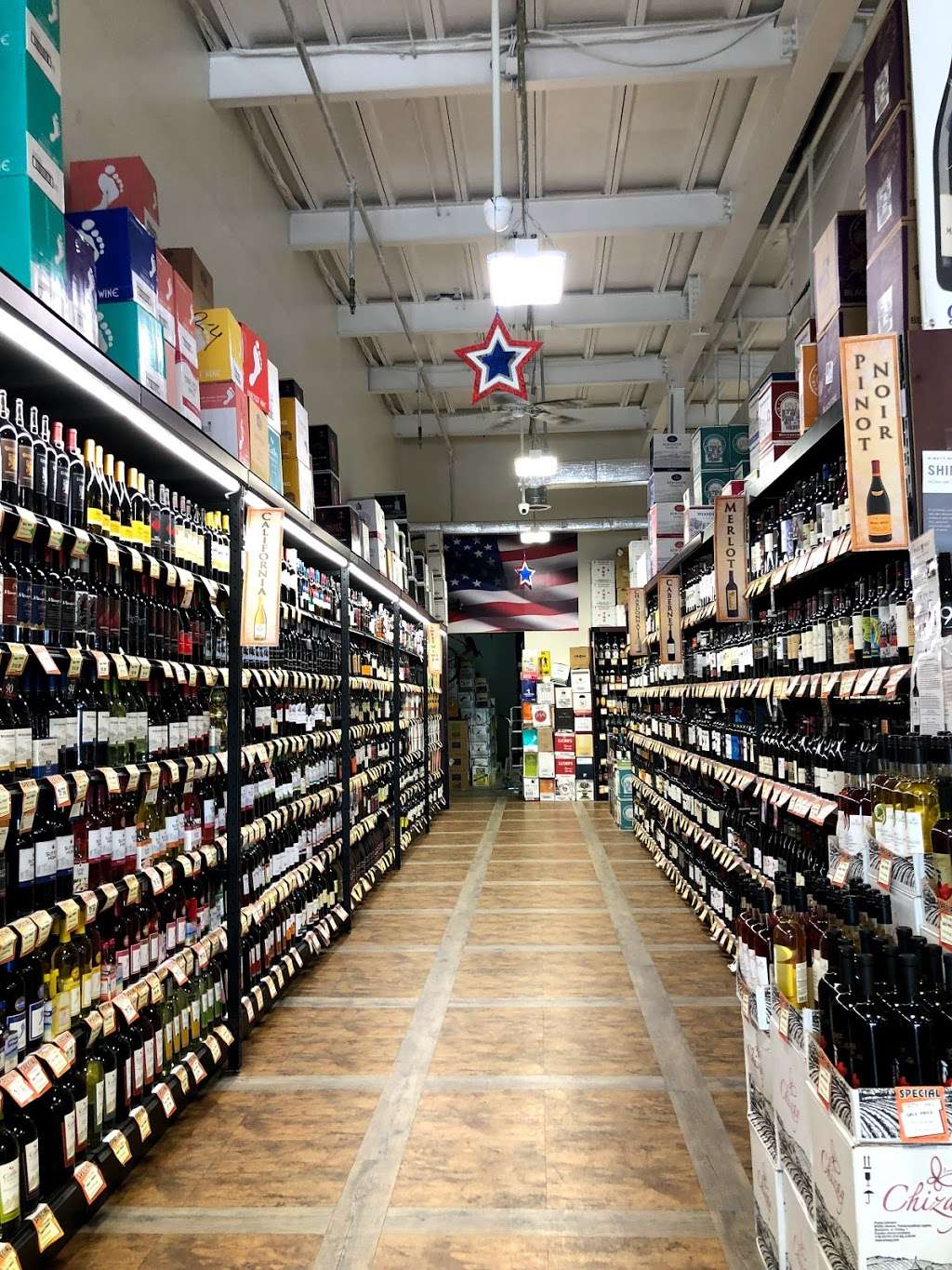 Liquor Wine Warehouse | 113-19 Beach Channel Dr, Rockaway Park, NY 11694, USA | Phone: (718) 474-8466