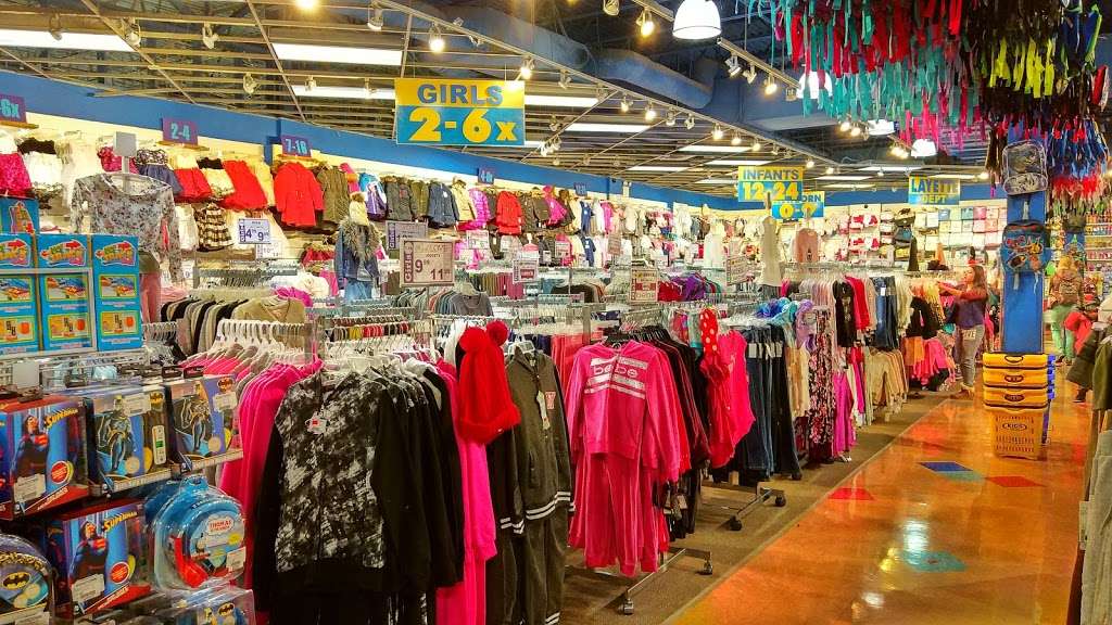 Kids Outlet | 651 Kapkowski Rd, Elizabeth, NJ 07201, USA | Phone: (908) 351-6502