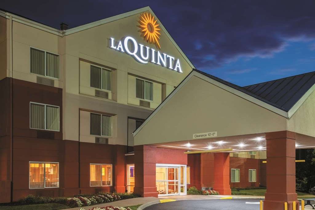 La Quinta Inn & Suites Manassas | 6950 Nova Way, Manassas, VA 20109, USA | Phone: (703) 393-9966