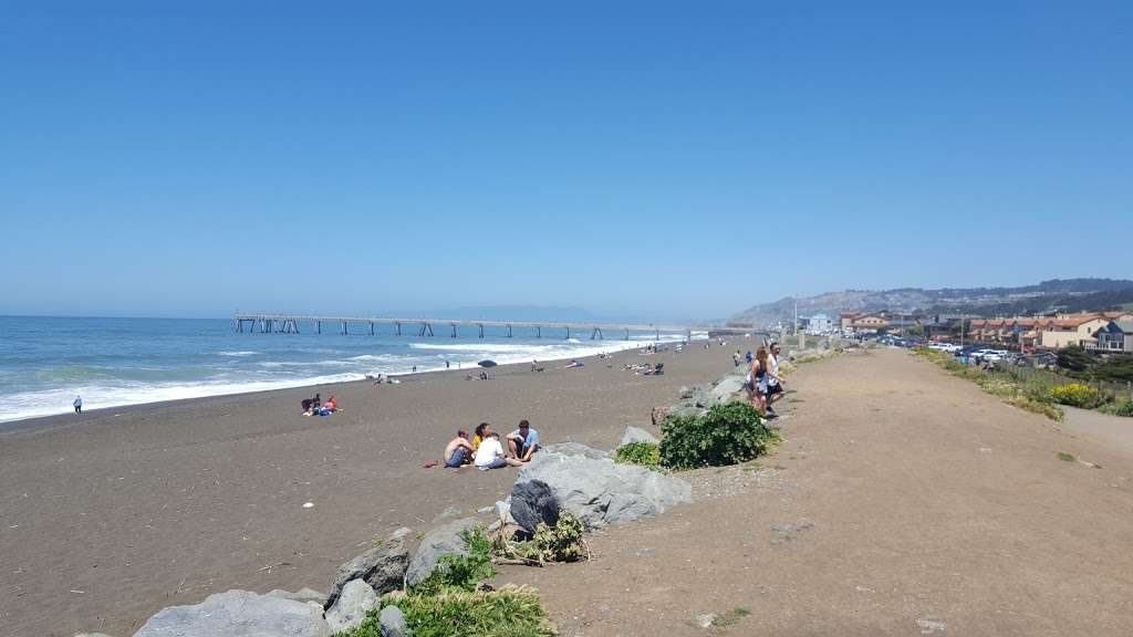 Pacifica Beach Park | 2360-, 2388 Beach Blvd, Pacifica, CA 94044, USA | Phone: (650) 738-7381