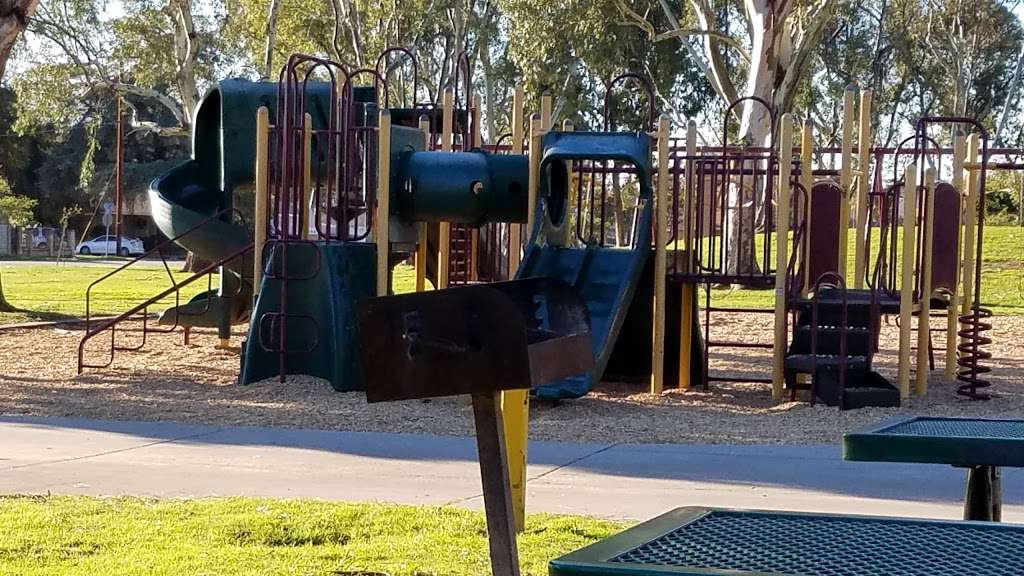 Rodriguez Park | 200 W mines Ave, Montebello, CA 90640, USA | Phone: (323) 887-4590