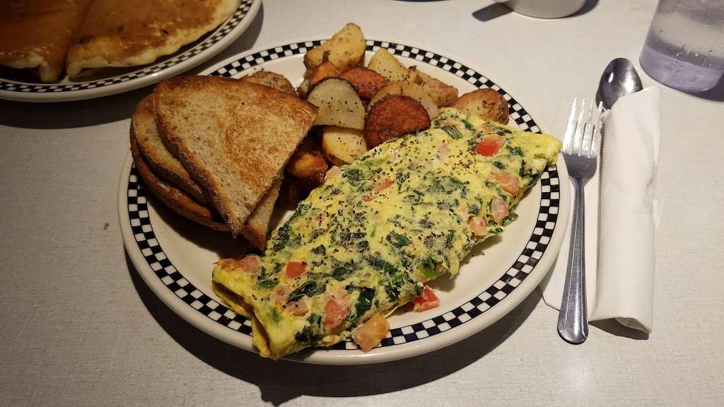 Bills Luncheonette | 455 North Rd, Chester, NJ 07930 | Phone: (973) 584-4653