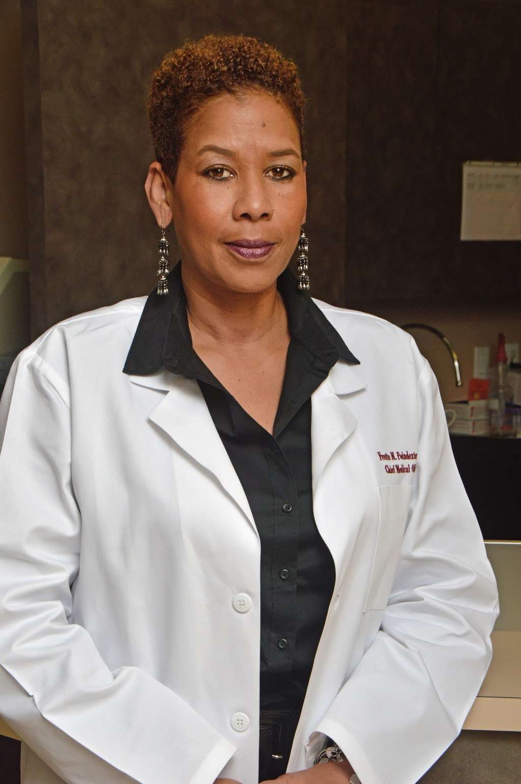 Women and Childrens Health Center | 218 E House St, Alvin, TX 77511, USA | Phone: (281) 824-1480