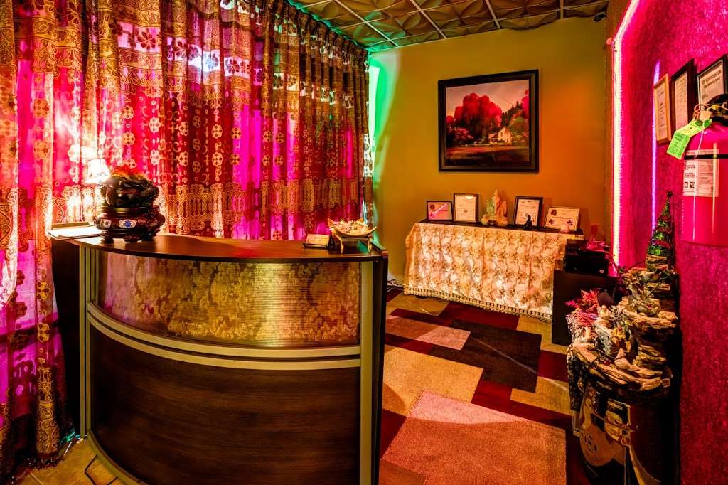 Club 24 Spa | 15115 Westheimer Rd suite n, Houston, TX 77082, USA | Phone: (281) 496-2757