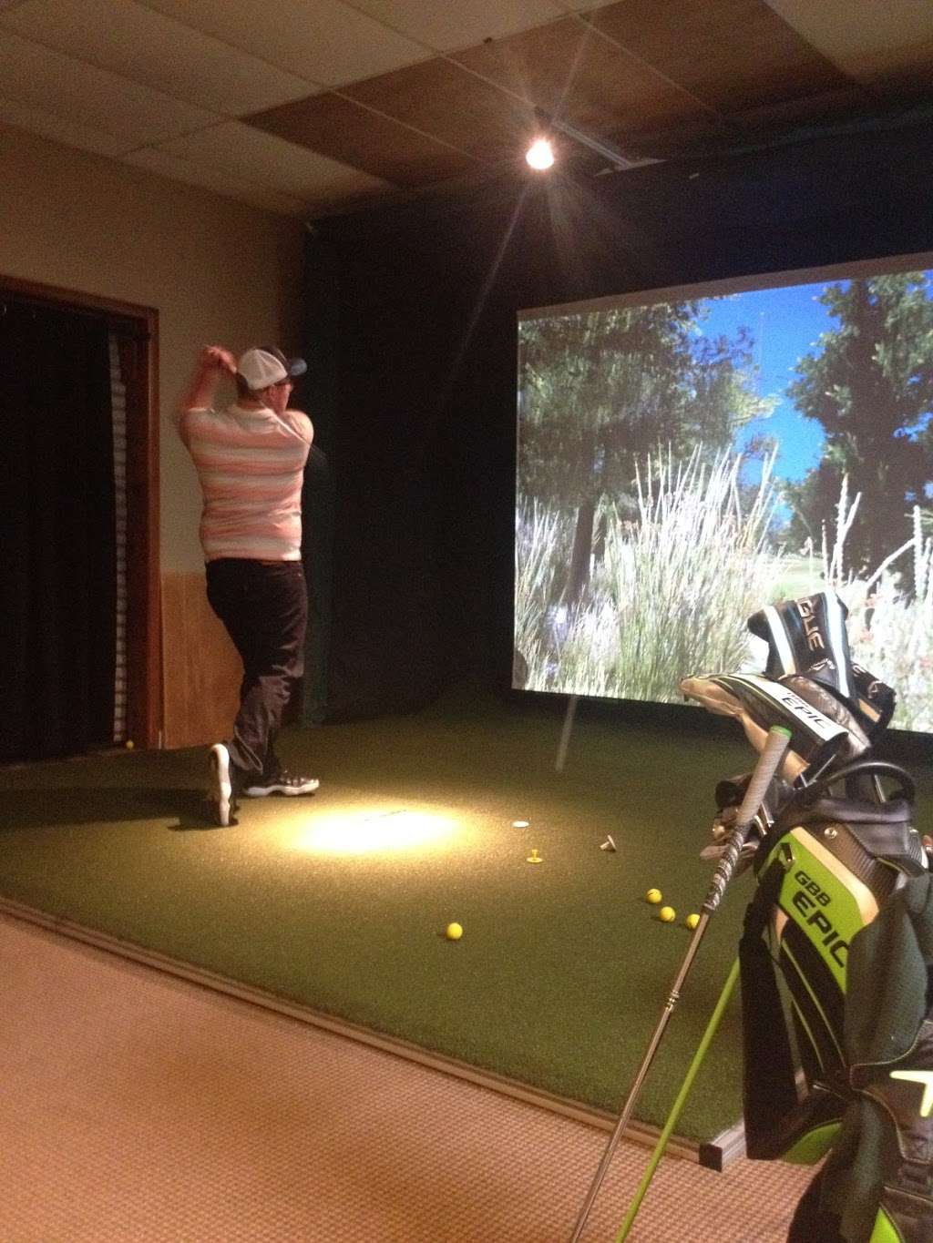 Playin Thru Golf LLC | 2425 Von Esch Rd unit d, Plainfield, IL 60586, USA | Phone: (815) 436-6769