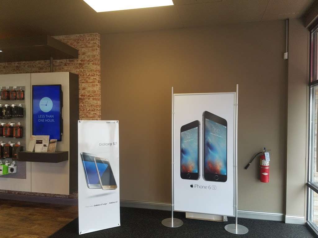 Verizon Authorized Retailer, TCC | 17575 Halsted Ave, Homewood, IL 60430 | Phone: (708) 798-6141