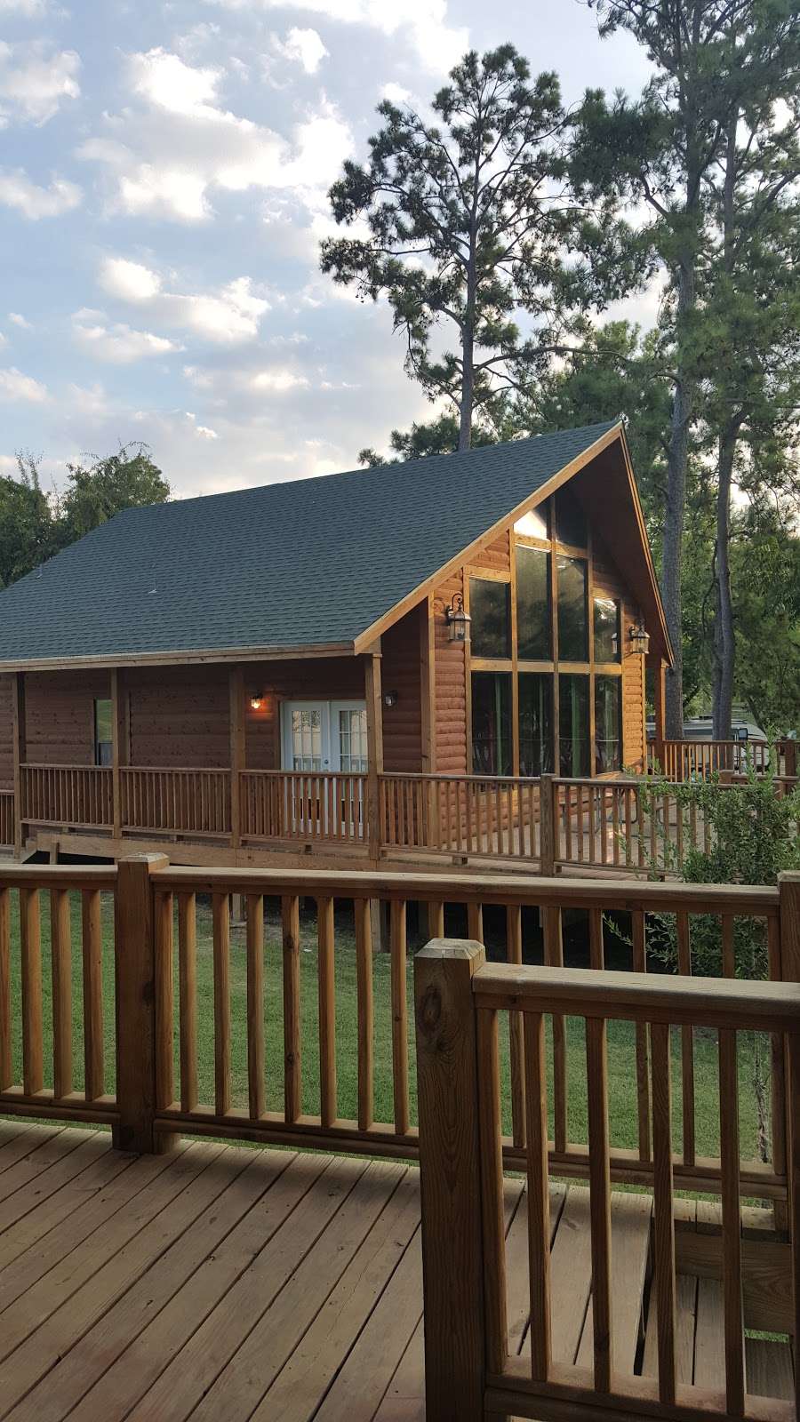 Bishops Landing Rv Resort | 12922 Longstreet Rd, Willis, TX 77318 | Phone: (936) 856-2949