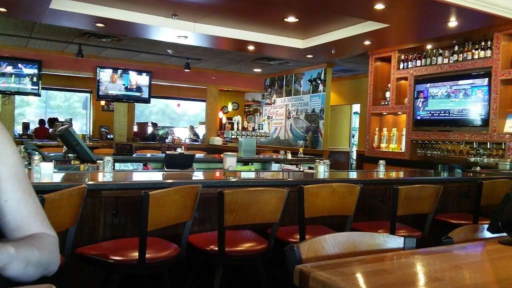 Applebees Grill + Bar | 45480 Miramar Way, California, MD 20619, USA | Phone: (301) 862-1573