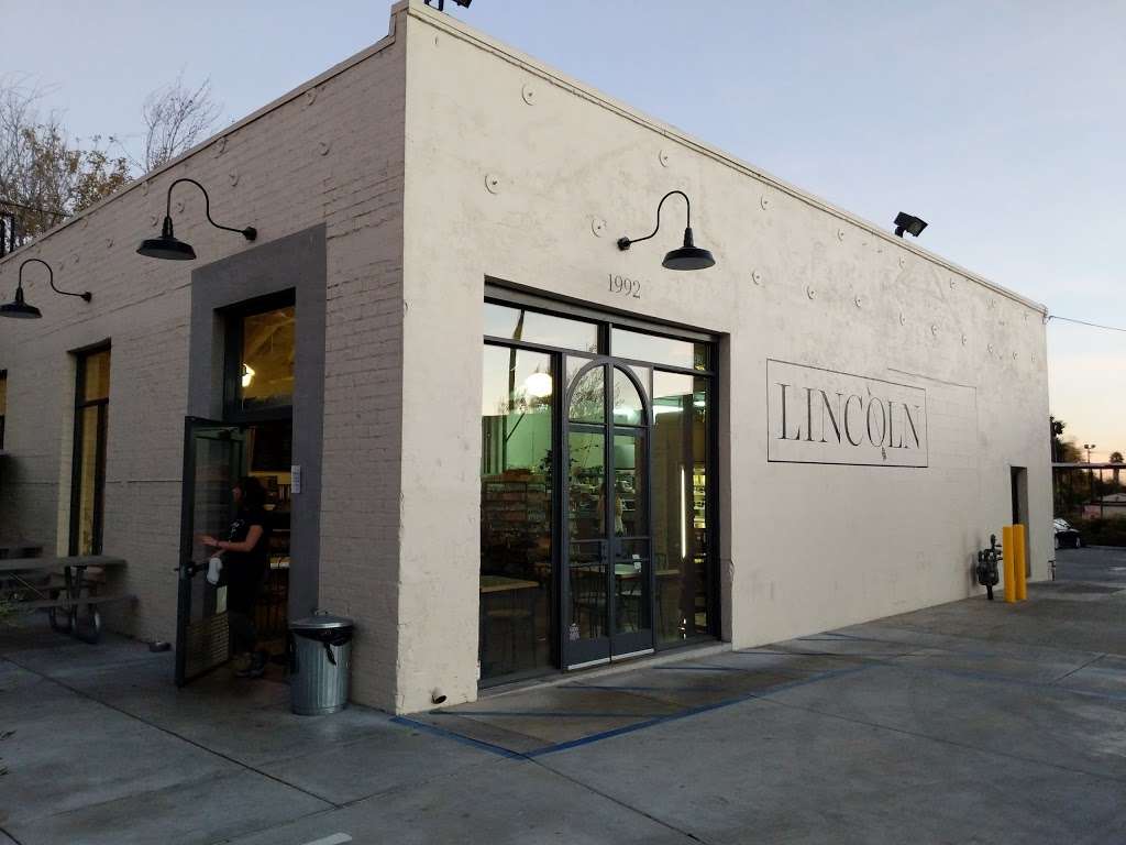 Lincoln | 1992 Lincoln Ave, Pasadena, CA 91103, USA | Phone: (626) 765-6746