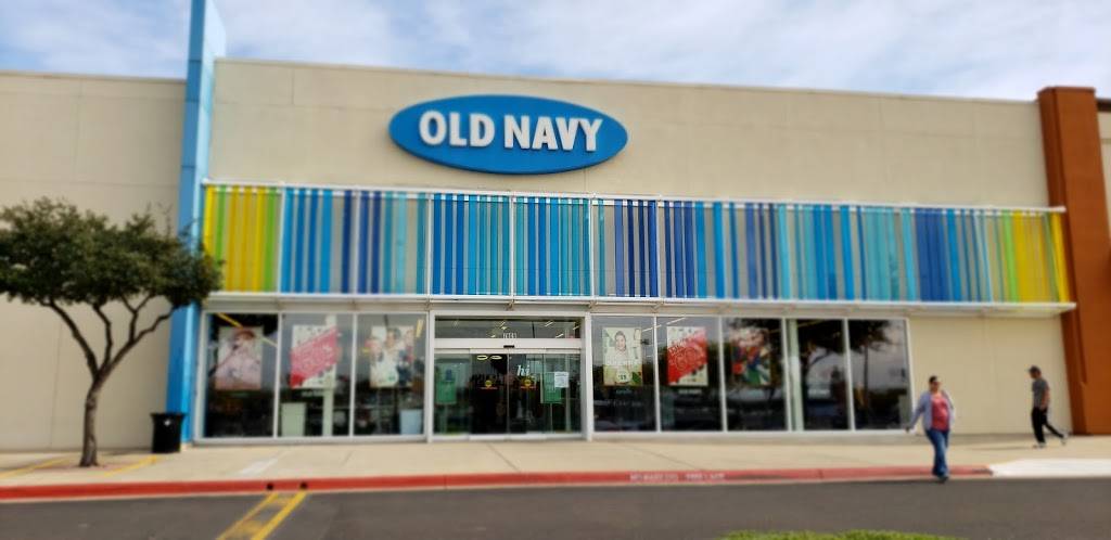 Old Navy - with Curbside Pickup | 7605 San Dario Ave, Laredo, TX 78045, USA | Phone: (956) 723-6100