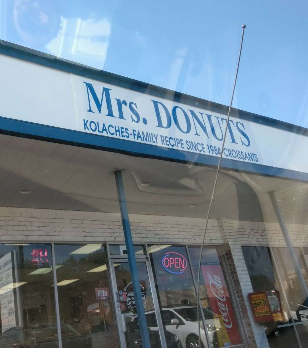 Mrs. Donuts | 14765 Memorial Dr, Houston, TX 77079, USA | Phone: (281) 679-1600