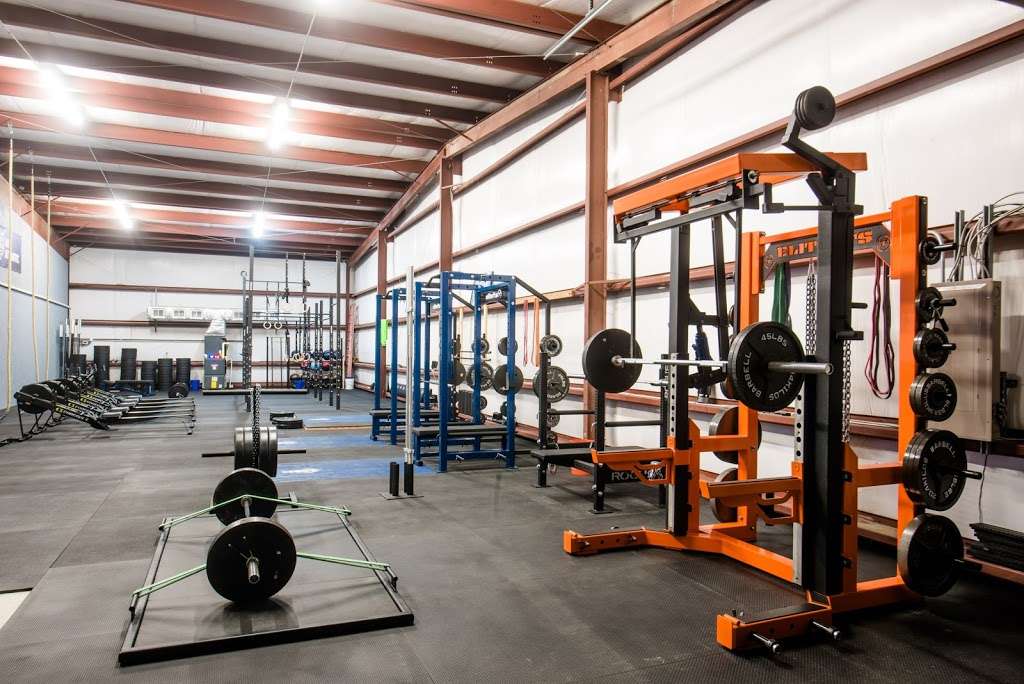 Iron Strong CrossFit | 32156 Beaver Run Dr, Salisbury, MD 21804, USA | Phone: (410) 618-3651