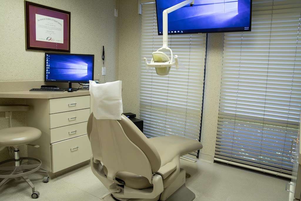 Gold Coast Dental - Buena Park | 4600 Beach Blvd Suite #A, Buena Park, CA 90621, USA | Phone: (714) 278-4975