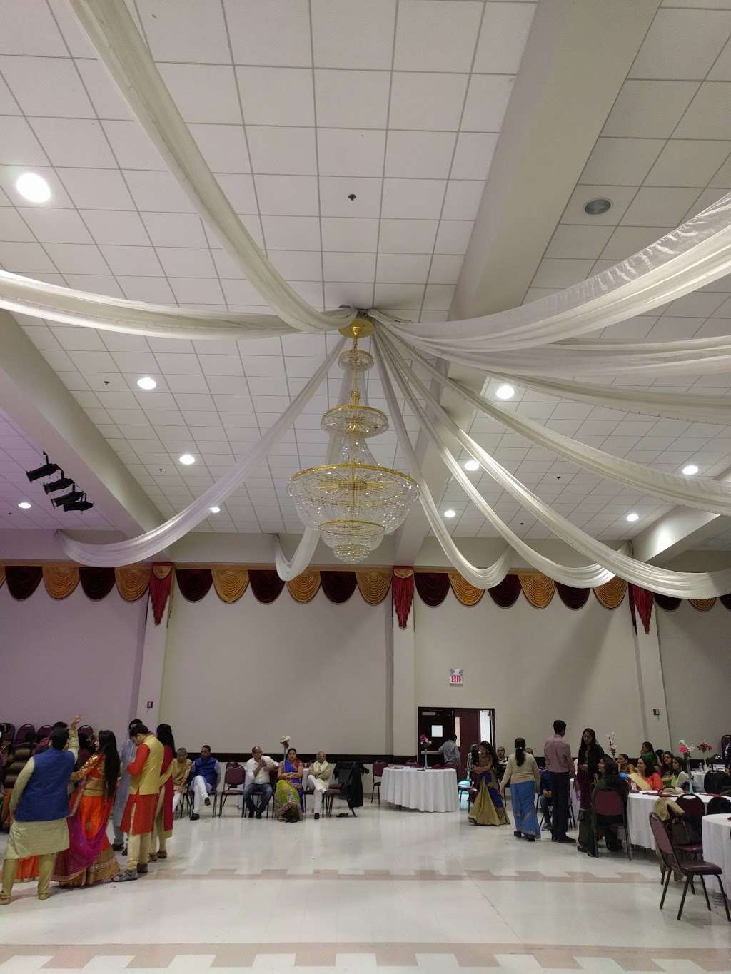 Shree Swaminarayan Hindu Temple ISSO | 21W710 W Irving Park Rd, Itasca, IL 60143 | Phone: (630) 225-7400