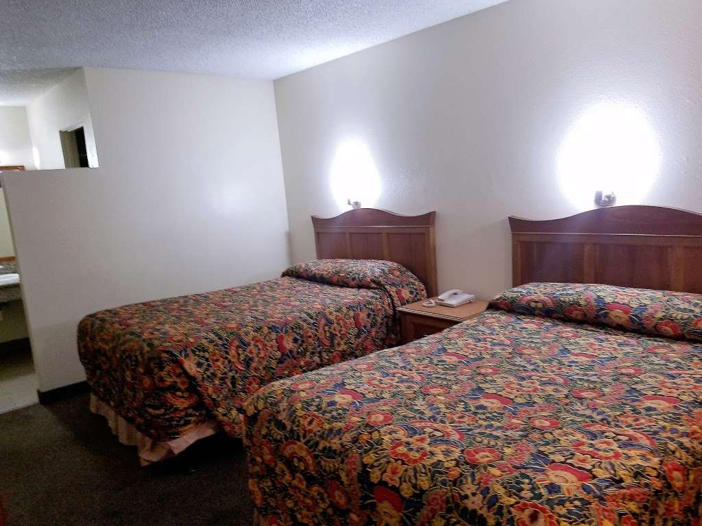 Valli Hi Motel | 655 W San Ysidro Blvd, San Ysidro, CA 92173, USA | Phone: (619) 428-2204