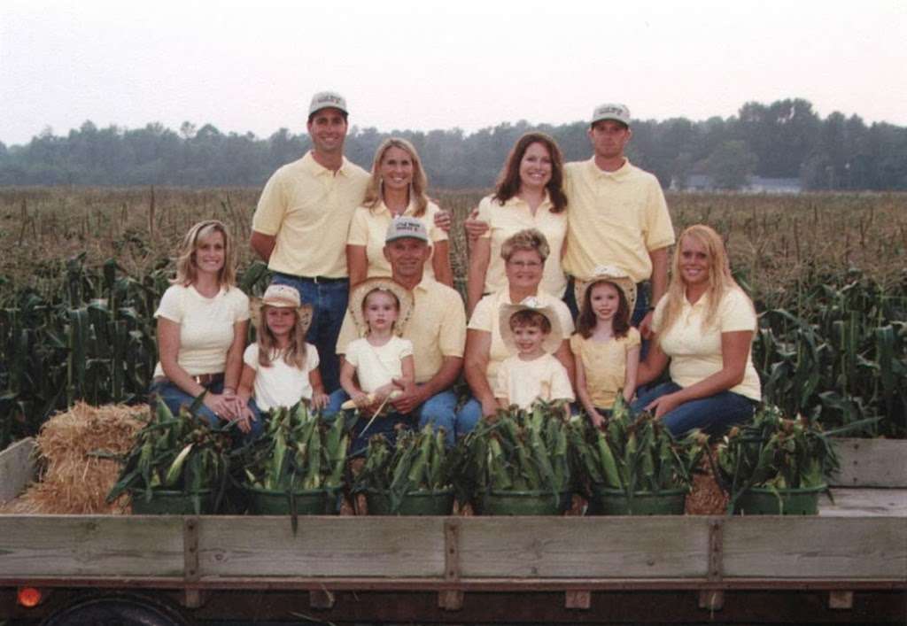 Little Wagon Produce | 2667 Seashore Hwy, Greenwood, DE 19950 | Phone: (302) 349-5100