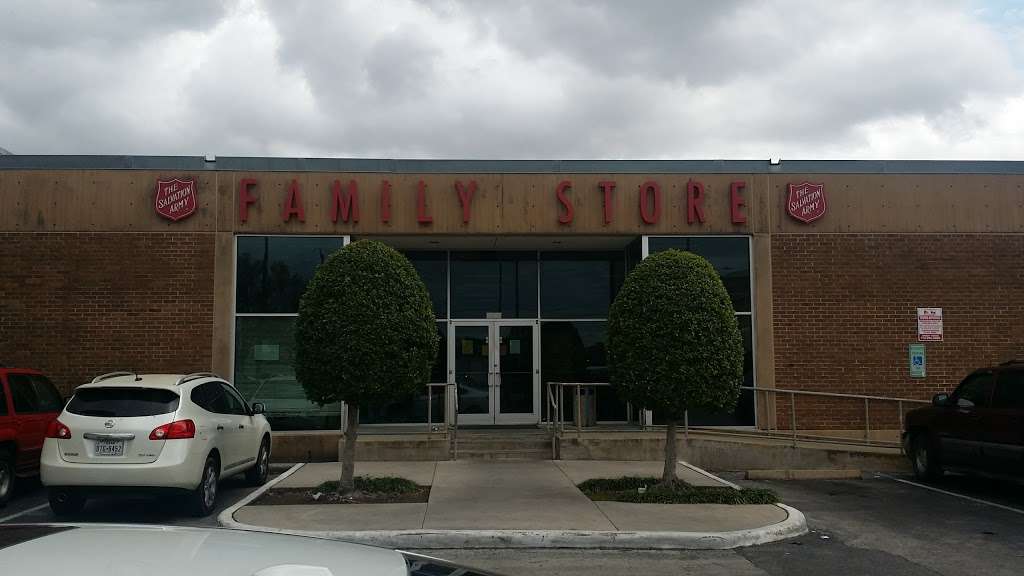 The Salvation Army Family Store & Donation Center | 2208 Washington Ave, Houston, TX 77007 | Phone: (713) 425-8727