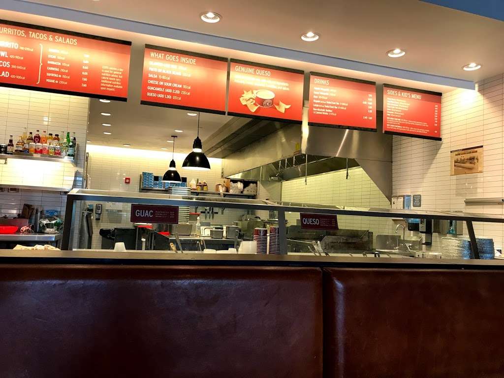 Chipotle Mexican Grill | 115 Mill Plain Rd, Danbury, CT 06811 | Phone: (203) 730-2220