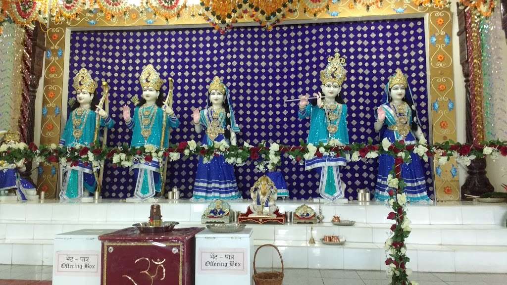 Shri Radha Krishna Temple | 11625 Beechnut St, Houston, TX 77072, USA | Phone: (281) 933-8100