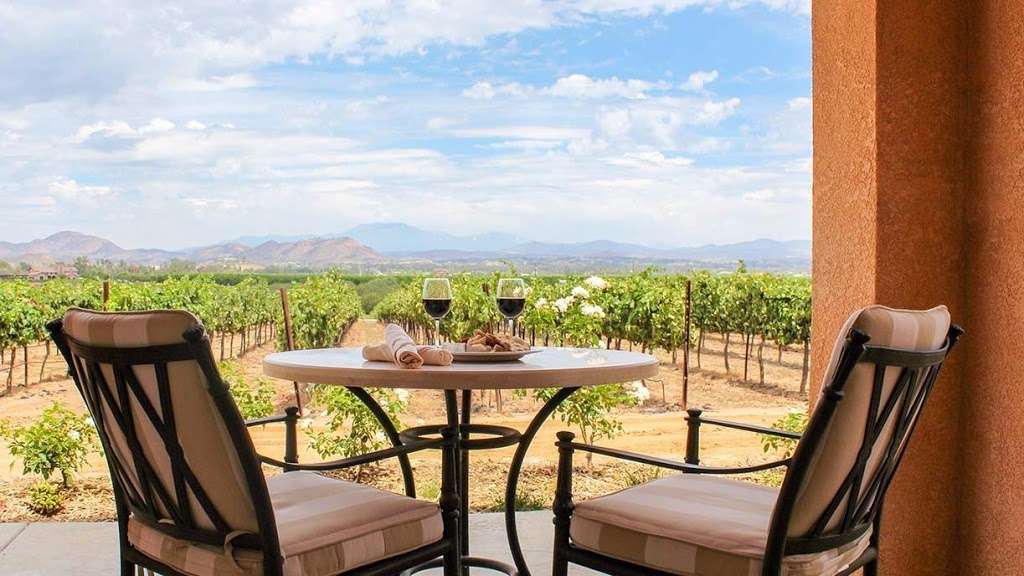 Carter Estate Winery and Resort | 34450 Rancho California Rd, Temecula, CA 92591, USA | Phone: (844) 851-2138