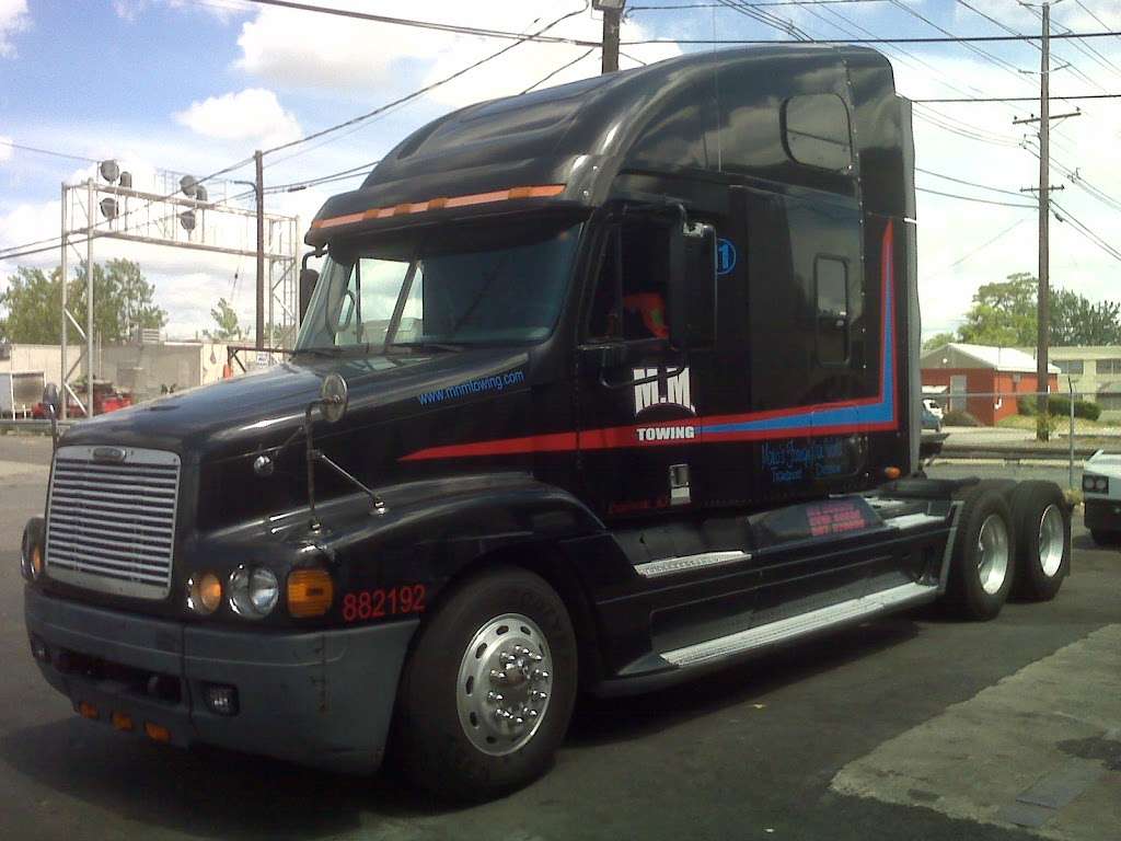 M & M Towing | 262 Broad St, Carlstadt, NJ 07072, USA | Phone: (201) 438-4800