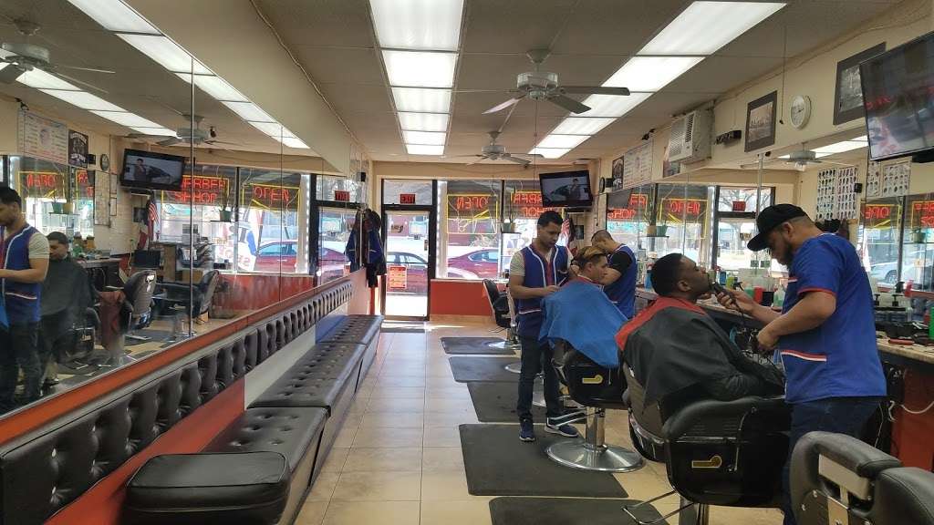 dominican style barber shop el original | 509 S Franklin St, Hempstead, NY 11550, USA | Phone: (516) 385-1963