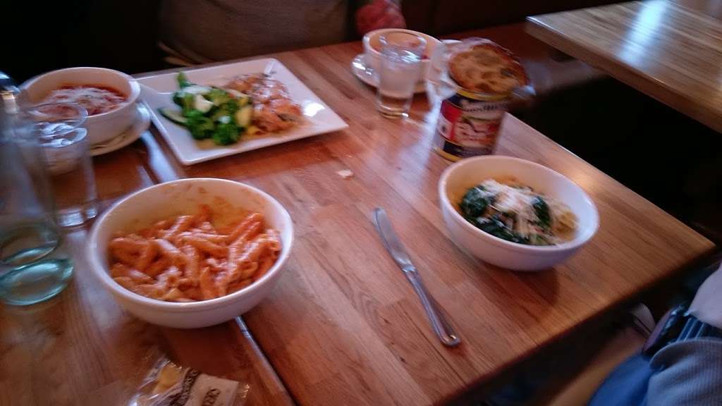 Amore Pizzeria & Italian Kitchen | 1 Kent Pl, Armonk, NY 10504, USA | Phone: (914) 273-3535 Amore Pizzeria & Italian Kitchen | 1 Kent Pl, Armonk, NY 10504, USA | Phone: (914) 273-3535