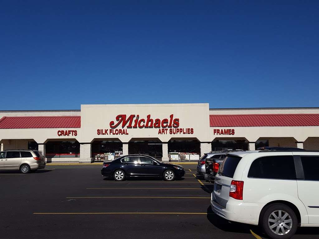 Michaels | 3102 Plank Rd Ste 299, Fredericksburg, VA 22407, USA | Phone: (540) 785-8540