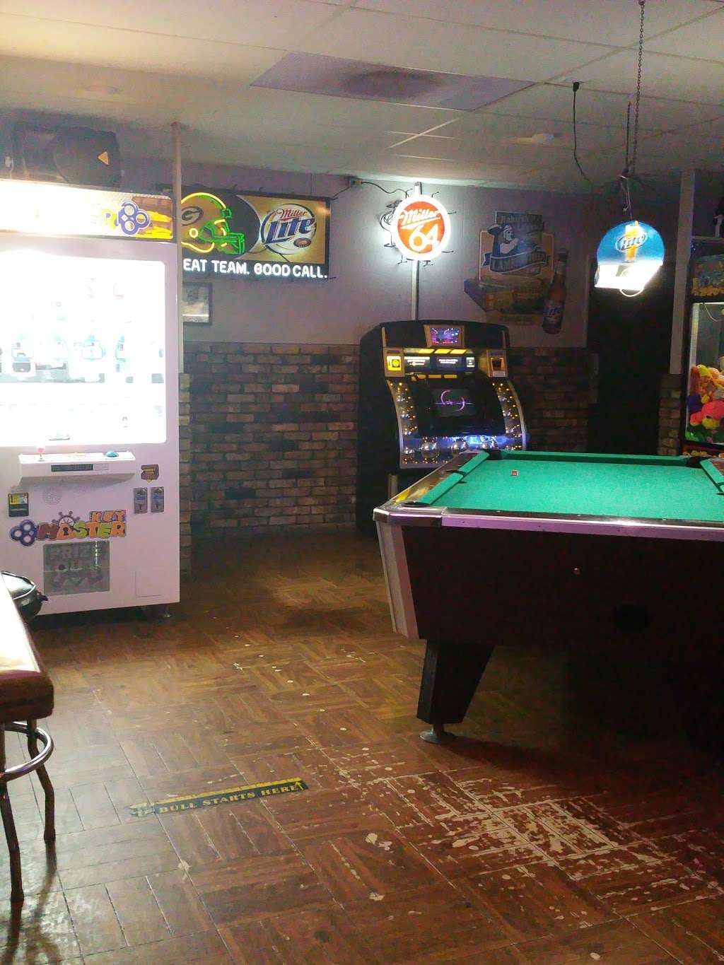 Old Settlers Bowling Center | 1500 15th Ave, Union Grove, WI 53182, USA | Phone: (262) 878-3709