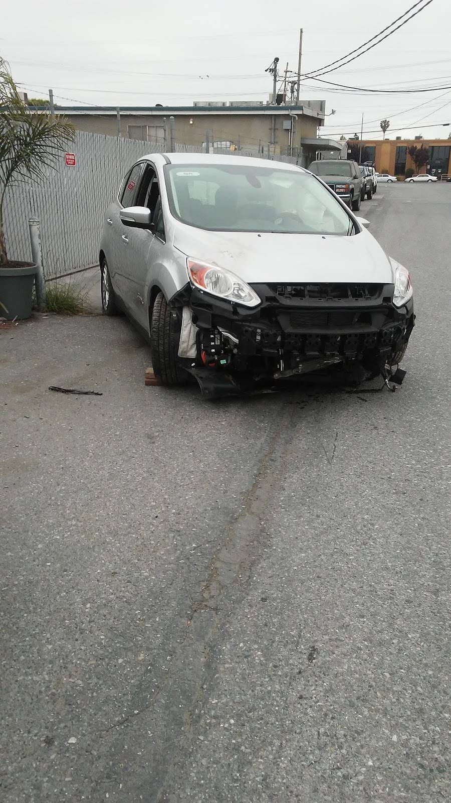 BNB Auto Body | 2670 Pacer Ln, San Jose, CA 95111, USA | Phone: (408) 224-8550