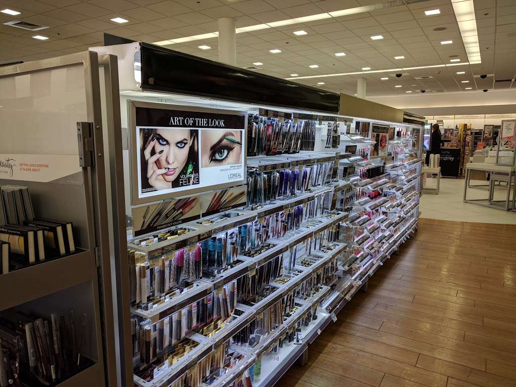 Ulta Beauty | 55 S McClintock Dr Suite 155, Tempe, AZ 85281, USA | Phone: (480) 968-8200