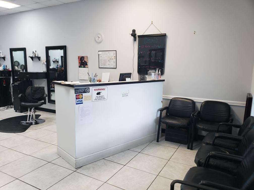 Company C Hair - Indiantown | 4707, 10138 W Indiantown Rd, Jupiter, FL 33478, USA | Phone: (561) 747-5556