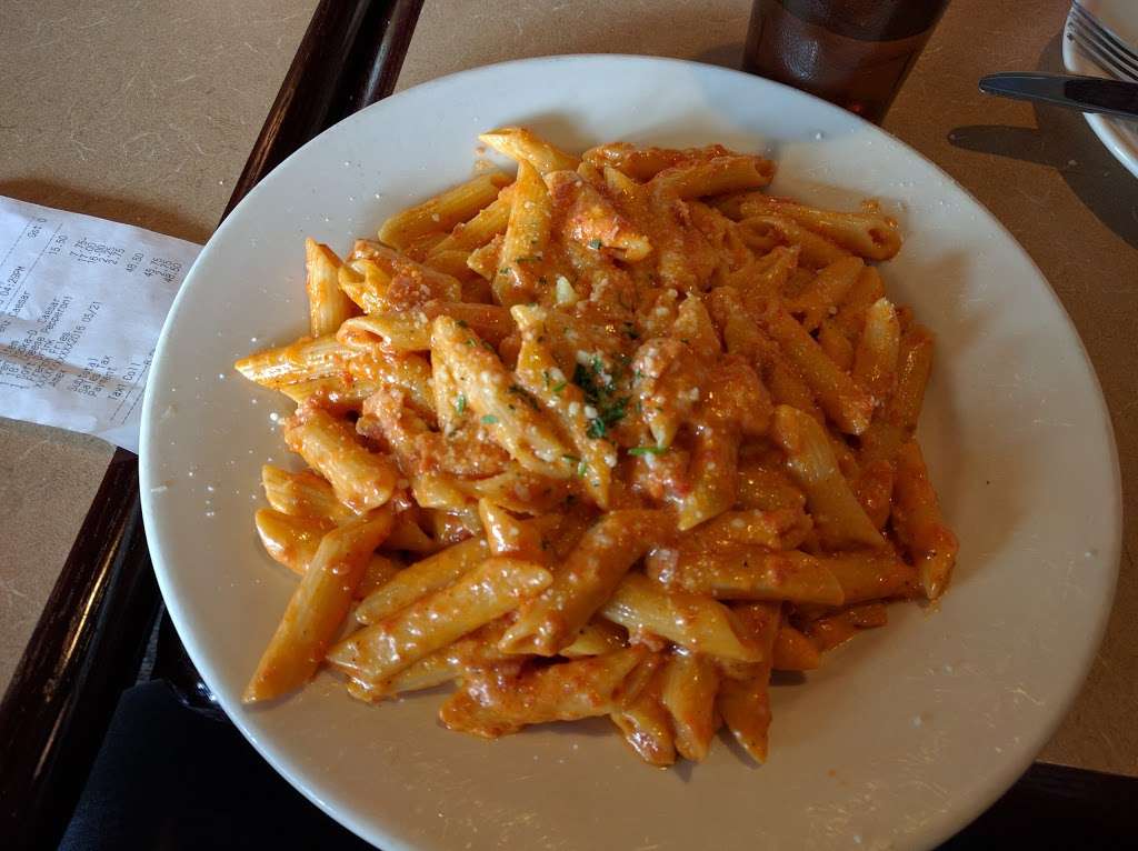 Italias Corner Cafe | 7089 Baltimore Annapolis Blvd, Glen Burnie, MD 21061 | Phone: (410) 684-3817