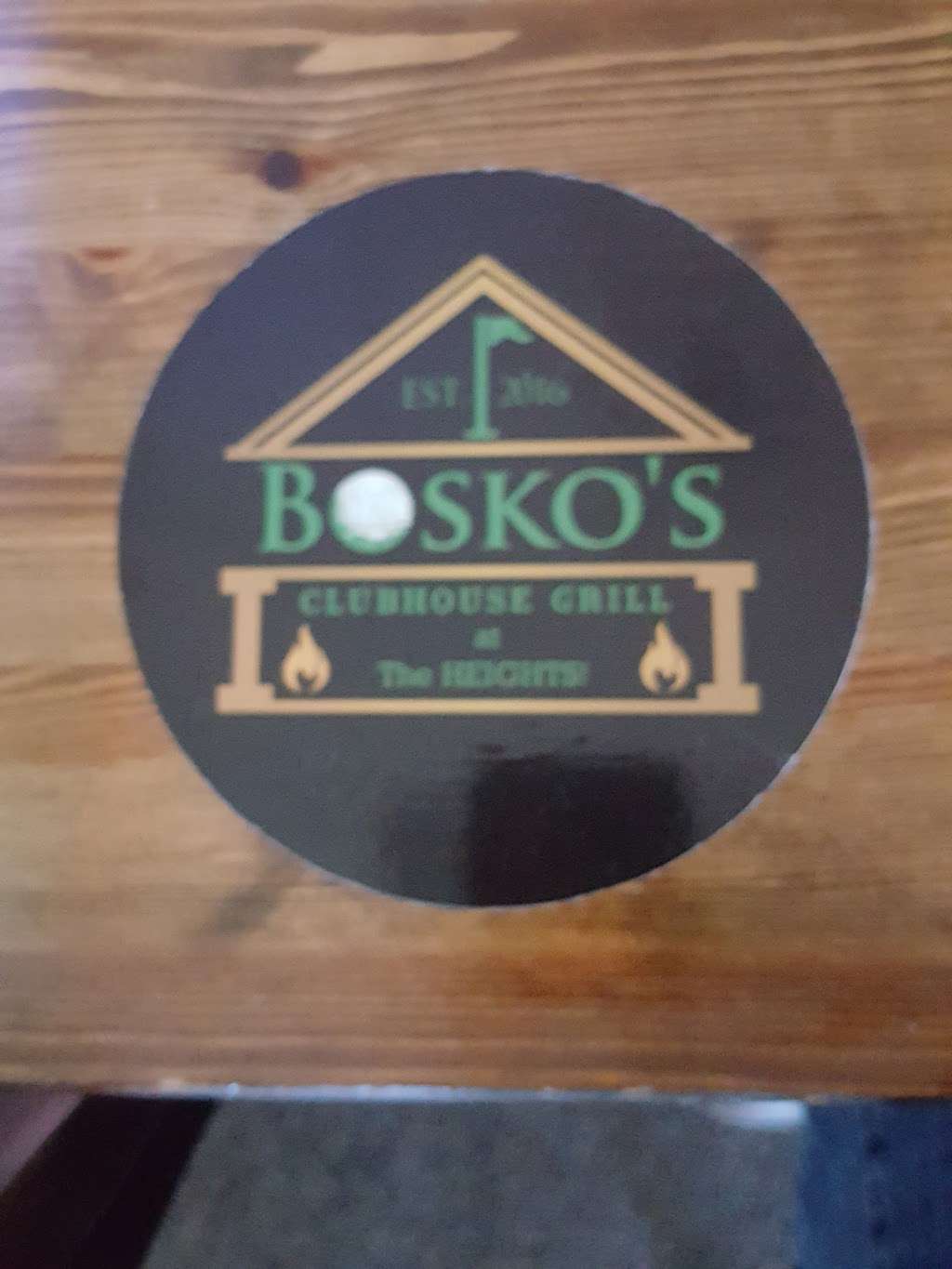 Boskos Clubhouse Grill | 2900 Buckingham Ave, Lakeland, FL 33803, USA | Phone: (863) 834-2326