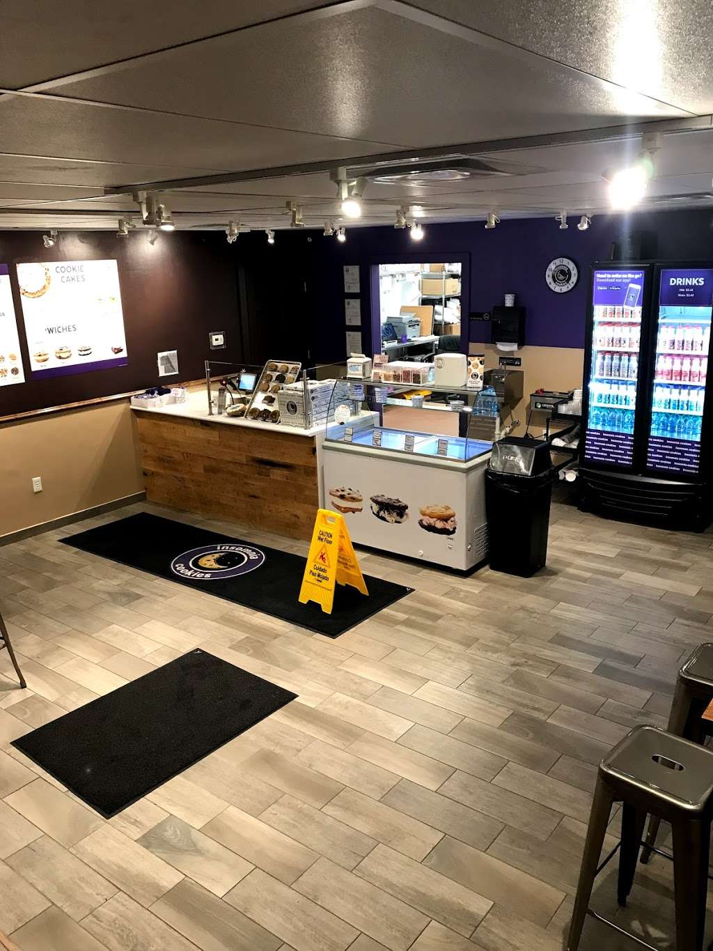 Insomnia Cookies | 300 Main Blvd E Suite 502, Ewing Township, NJ 08638 | Phone: (609) 521-2169