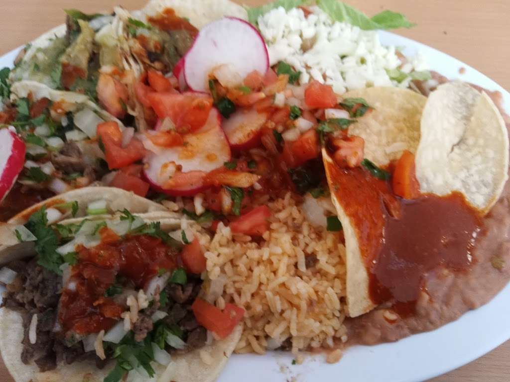 El Taco Llama | 19239 Saticoy St, Reseda, CA 91335, USA | Phone: (818) 996-5918