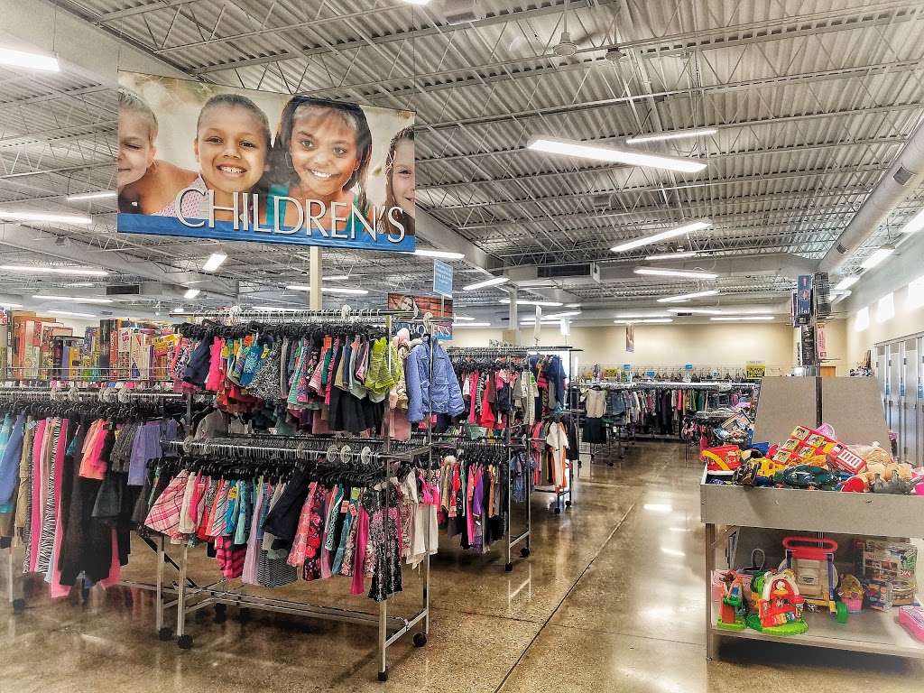 Goodwill Store & Donation Center | 10909 W Oklahoma Ave, West Allis, WI 53227 | Phone: (414) 541-6330