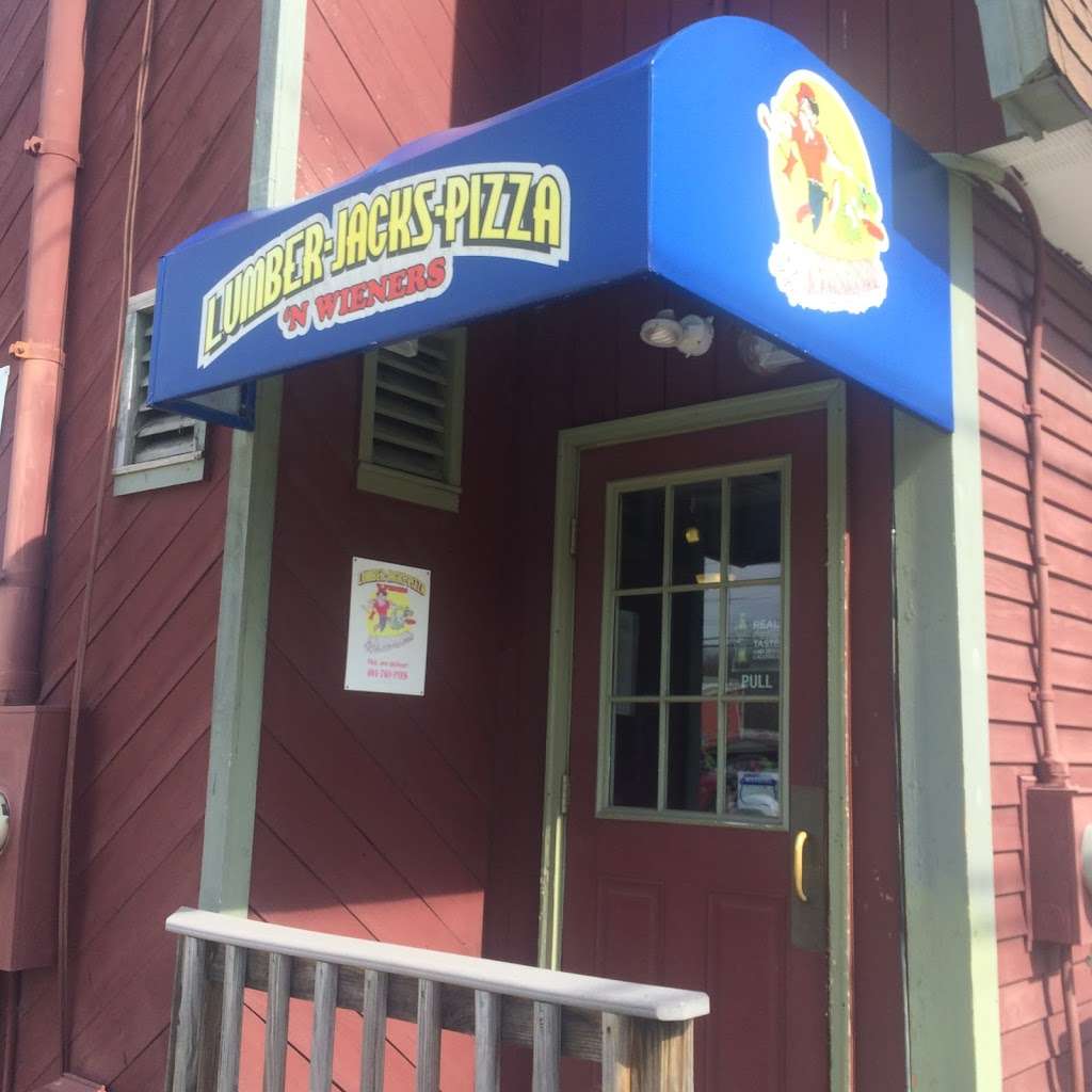 Lumberjacks Pizza | 1402 Victory Hwy, North Smithfield, RI 02896, USA | Phone: (401) 769-7437